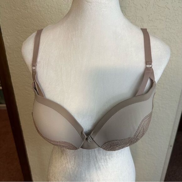 Maidenform Dreamwire Push Up Underwire Bra Beige Size 38C - Picture 8 of 11